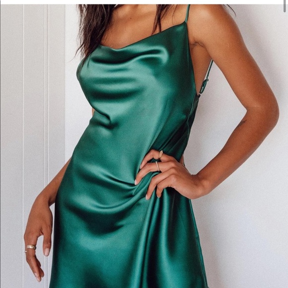 Princess Polly Dresses & Skirts - Princess Polly betta vanore mini dress size 8 emerald green